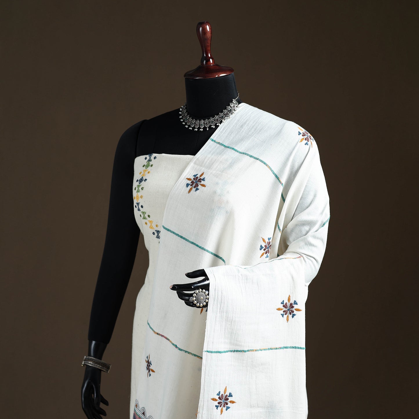 Kantha Hand Embroidered Khes Handwoven Cotton Dupatta 27