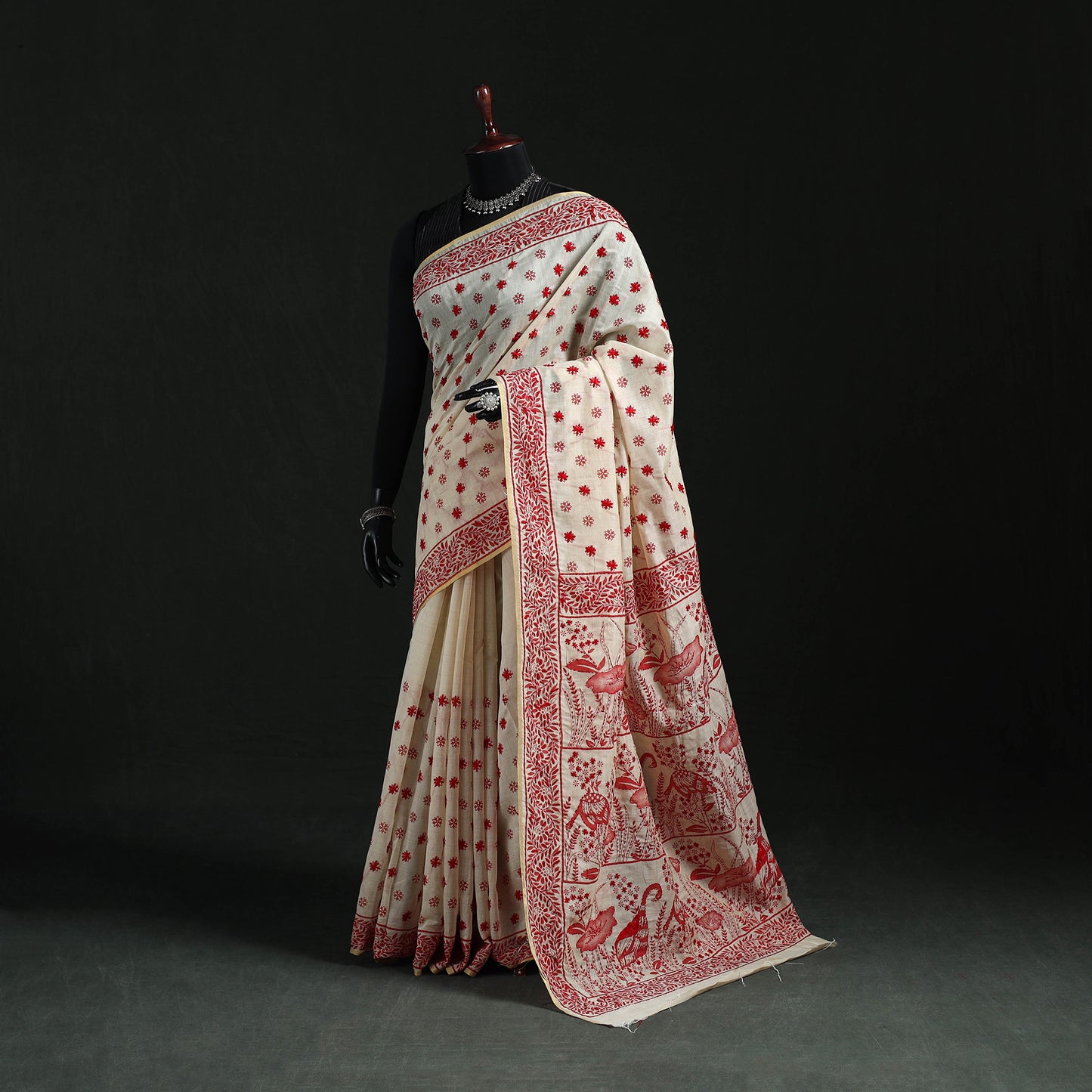 Bengal Kantha Hand Embroidery Silk Cotton Chapa Work Saree 07