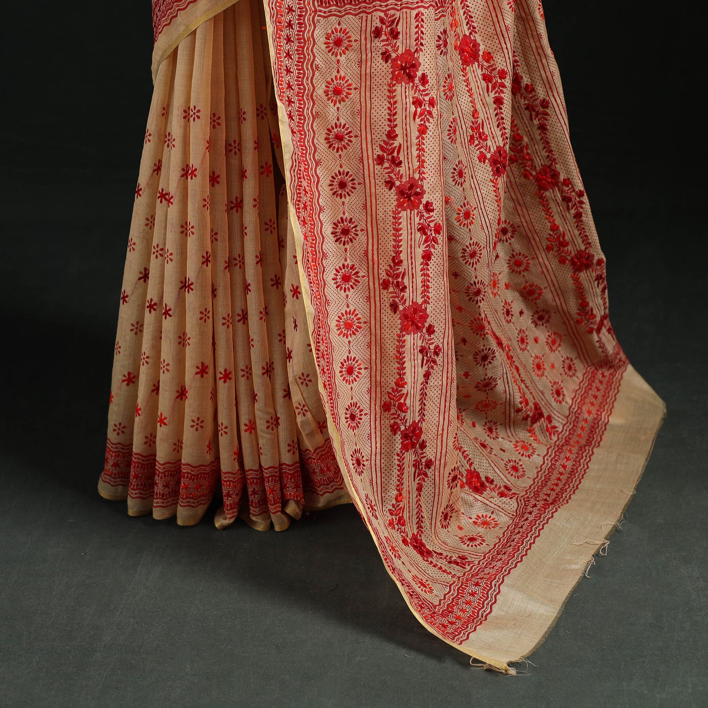 Beige - Bengal Kantha Hand Embroidery Silk Cotton Chapa Work Saree 09