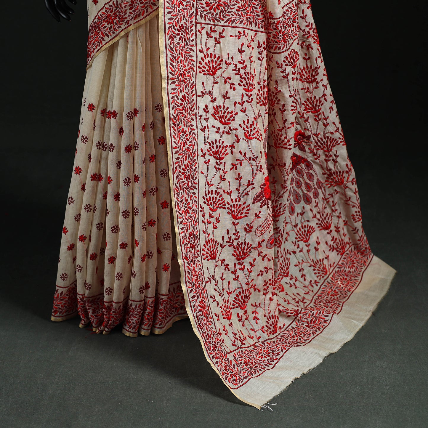 White - Bengal Kantha Hand Embroidery Silk Cotton Chapa Work Saree 18