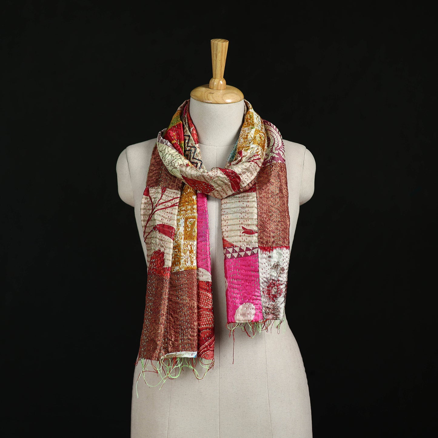Bengal Kantha Handwork Patchwork Reversible Silk Stole 02