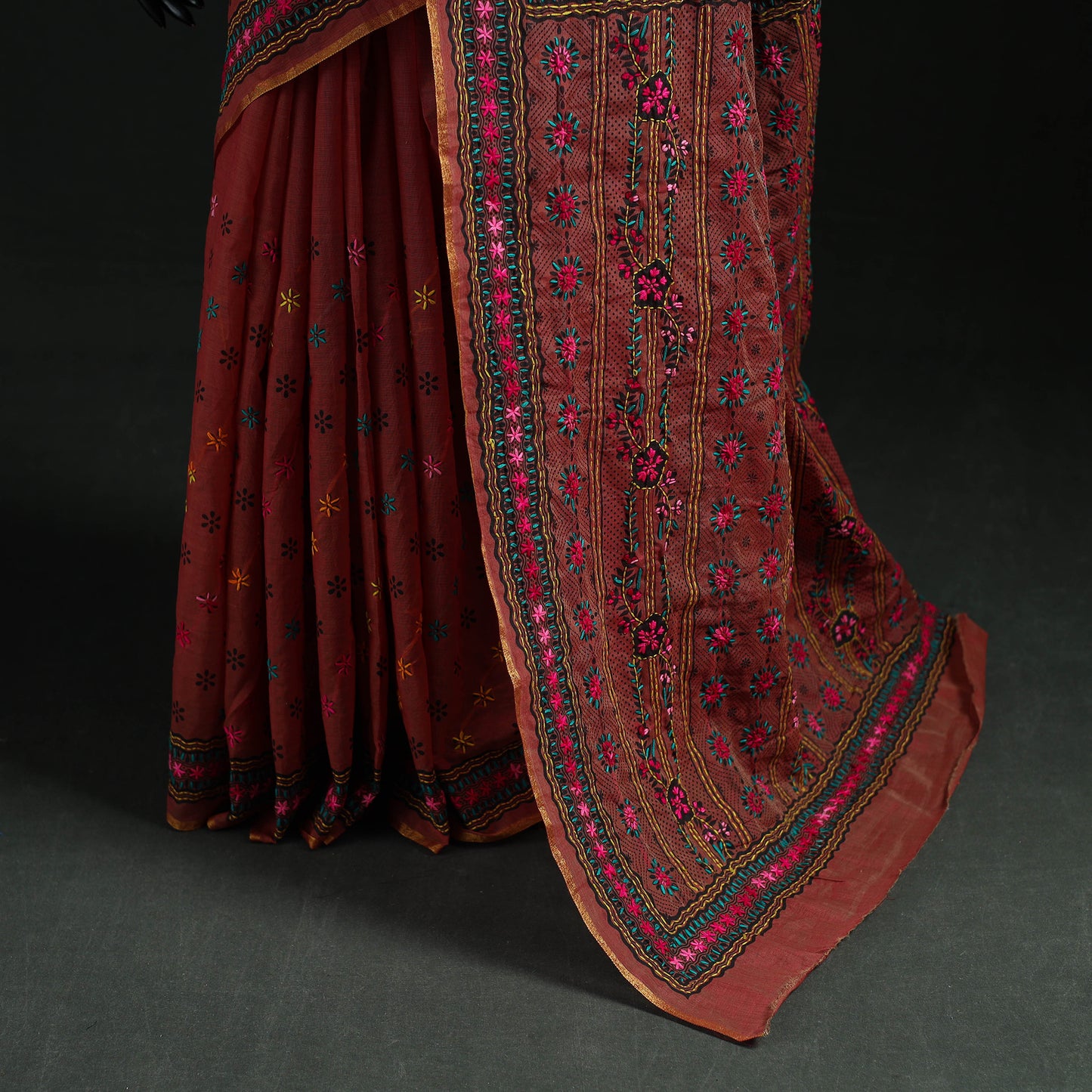 Bengal Kantha Hand Embroidery Silk Cotton Chapa Work Saree 50