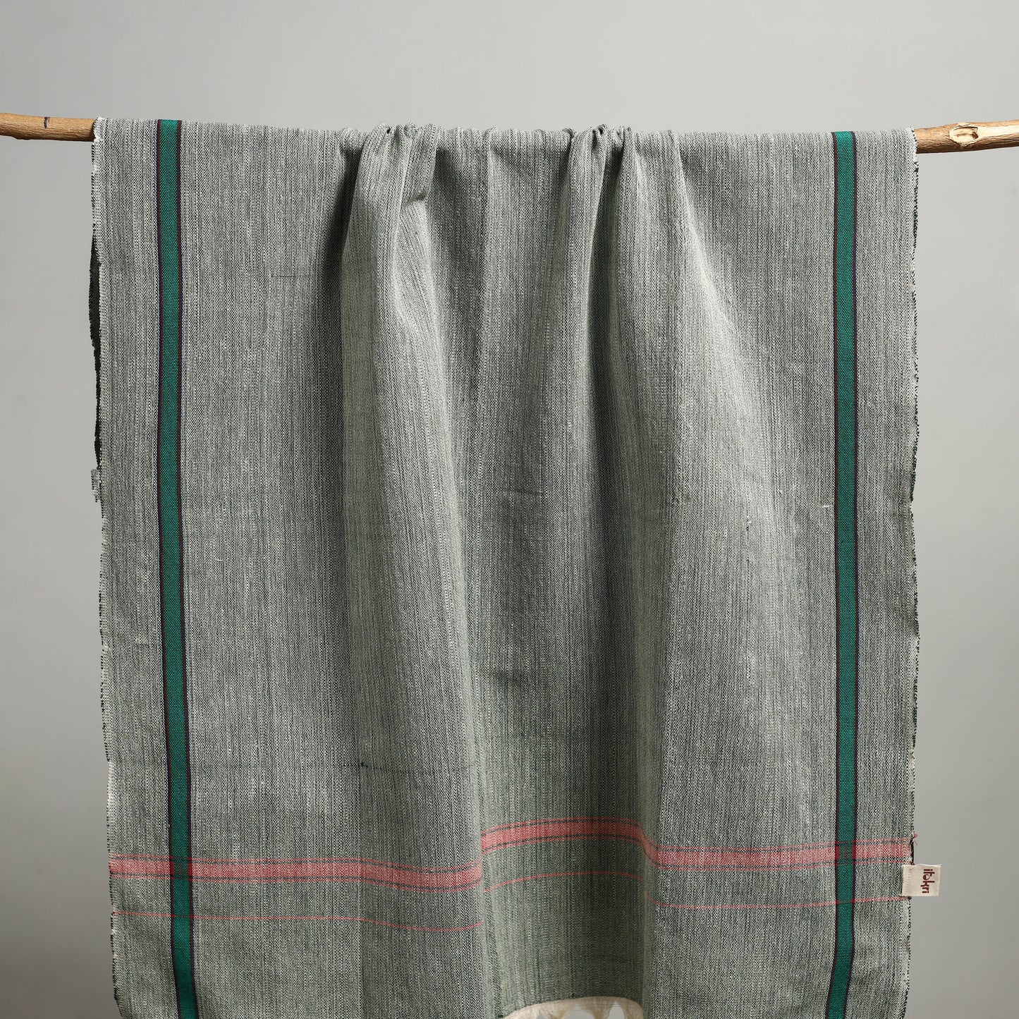 Handloom Fine Cotton Bath Towel 01