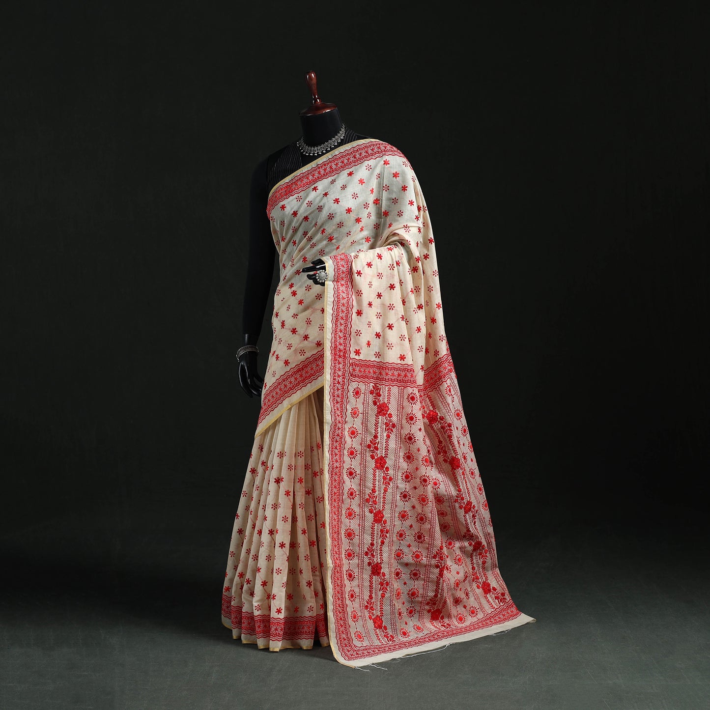 Bengal Kantha Hand Embroidery Silk Cotton Chapa Work Saree 83