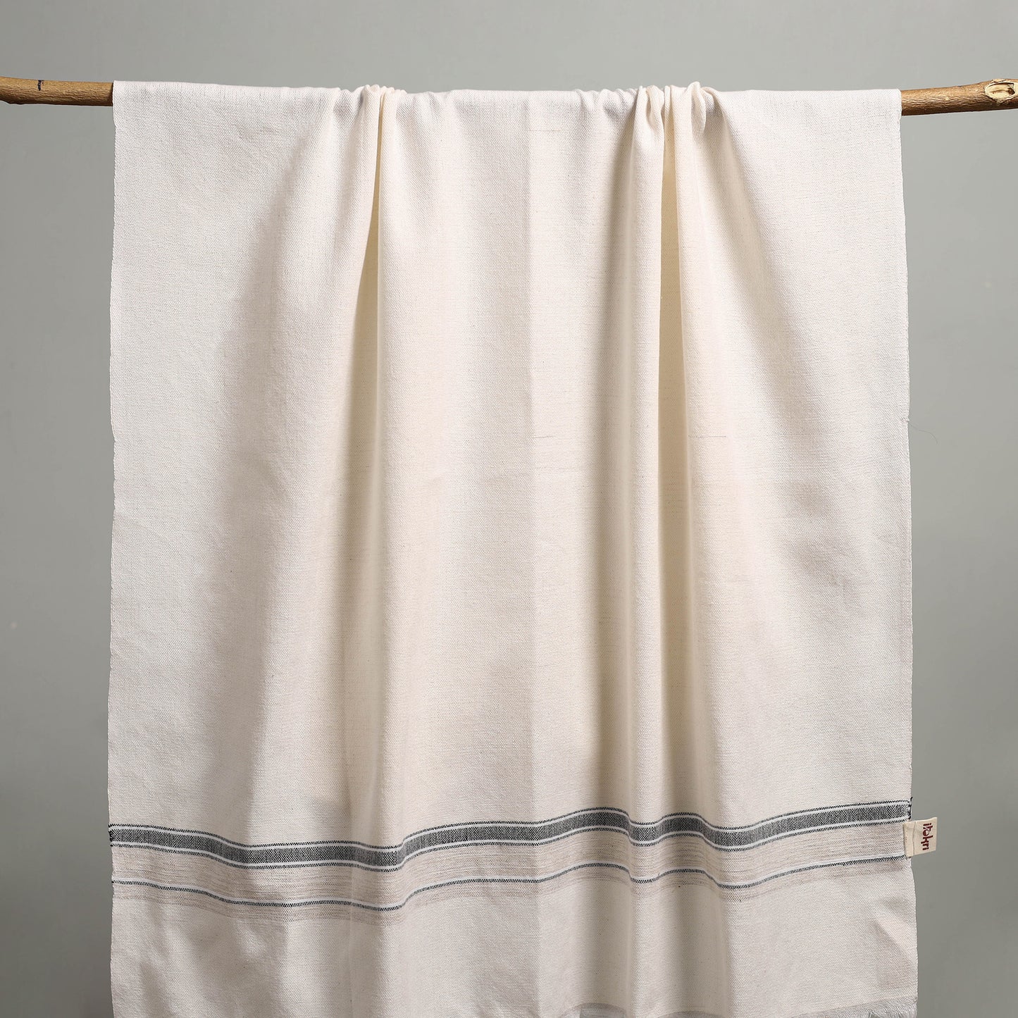 Handloom Fine Cotton Bath Towel 03