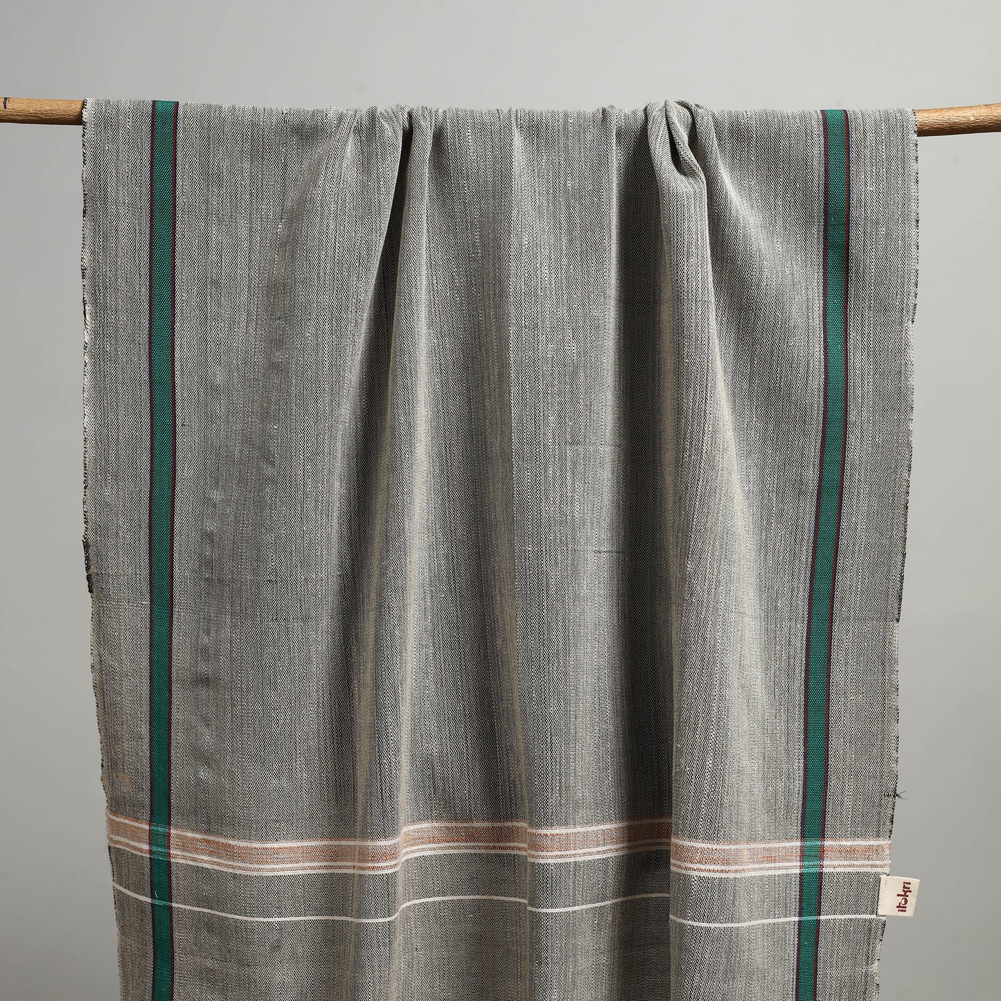 Handloom Fine Cotton Bath Towel 04