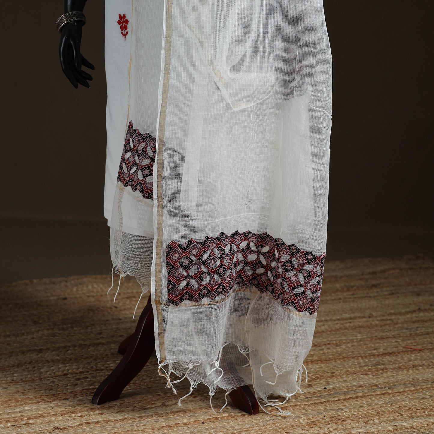 Kota Doria Cotton Barmer Applique Work Dupatta with Zari Border 01