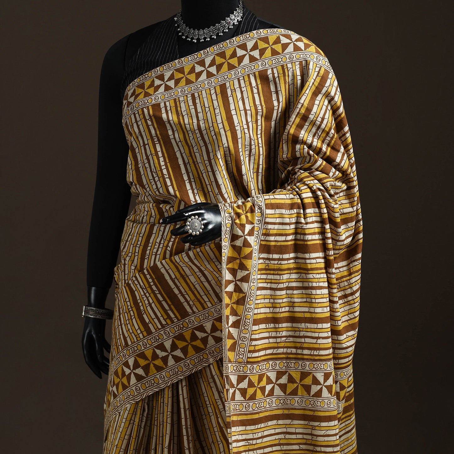 Printed Cotton Kalamkari Saree 18