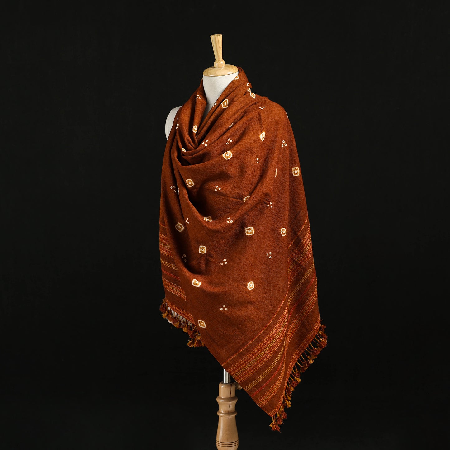 Kutch Handwoven Bandhani Merino Wool Shawl 21