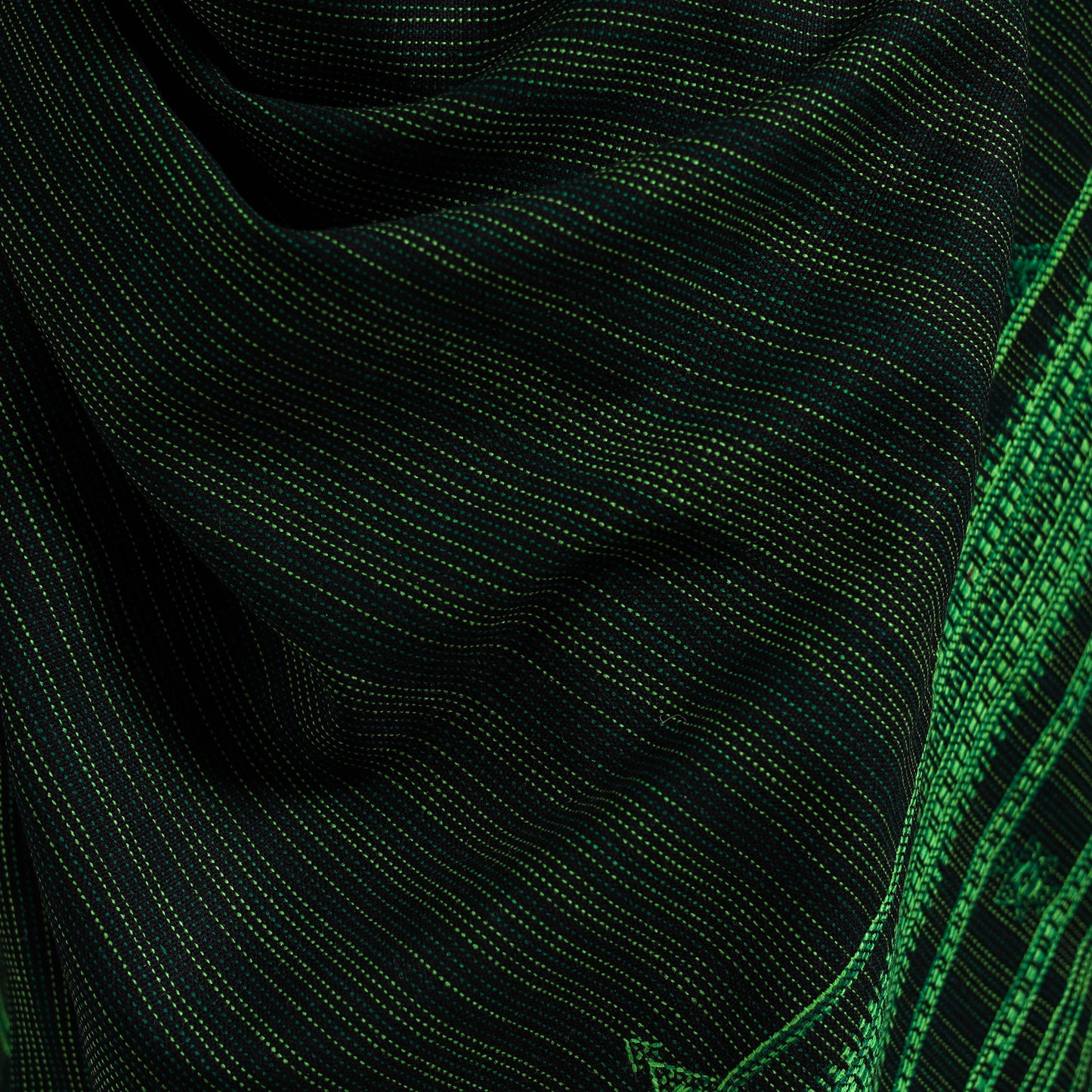 Kutch Bhujodi Handwoven Acrylic Wool Shawl 03