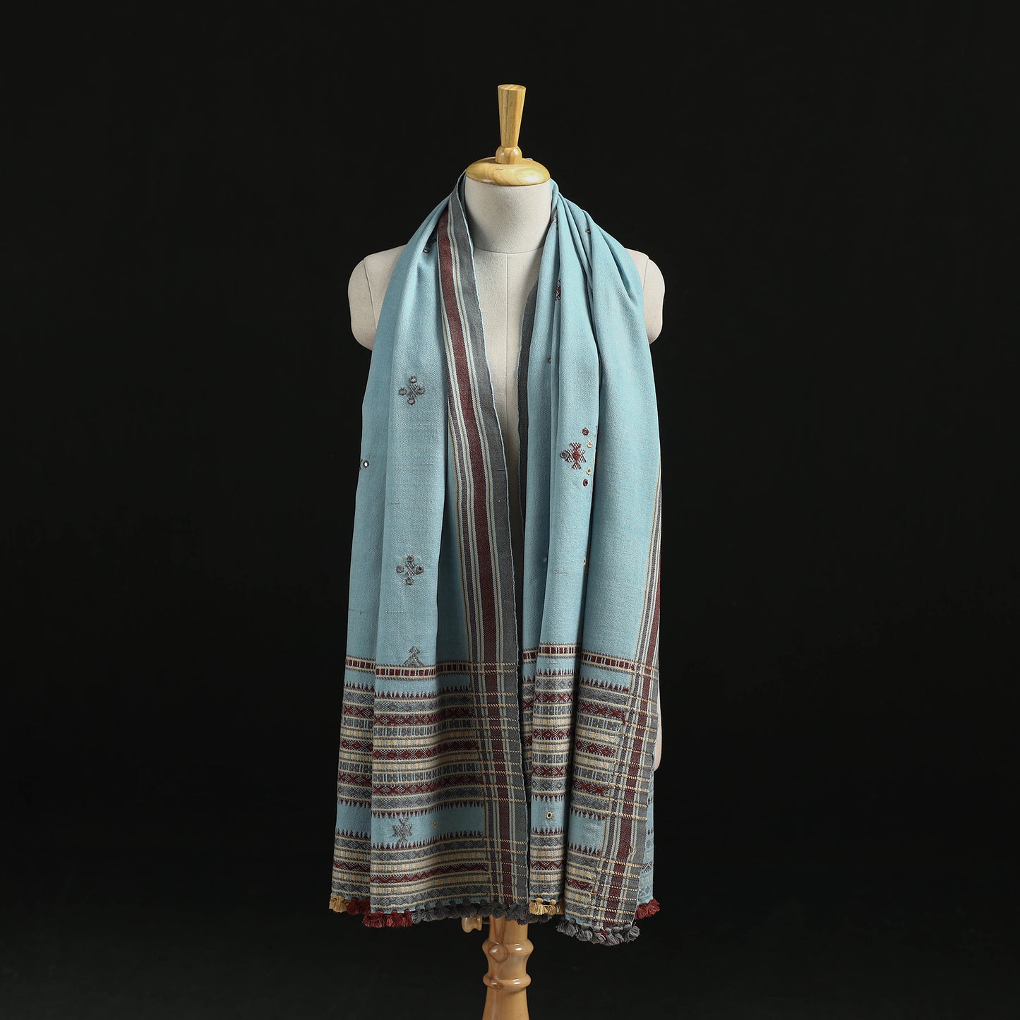 Kutch Handwoven Mirror Work Chomuk Buta Acrylic Wool Shawl 03