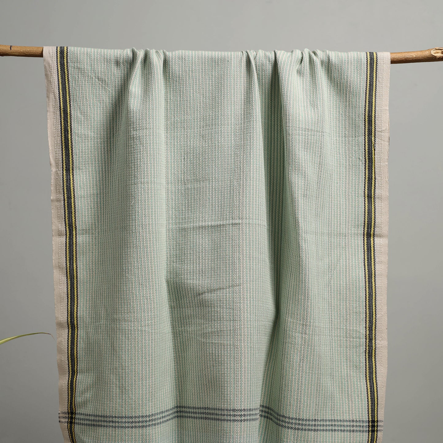 Handloom Fine Cotton Checks Bath Towel 60
