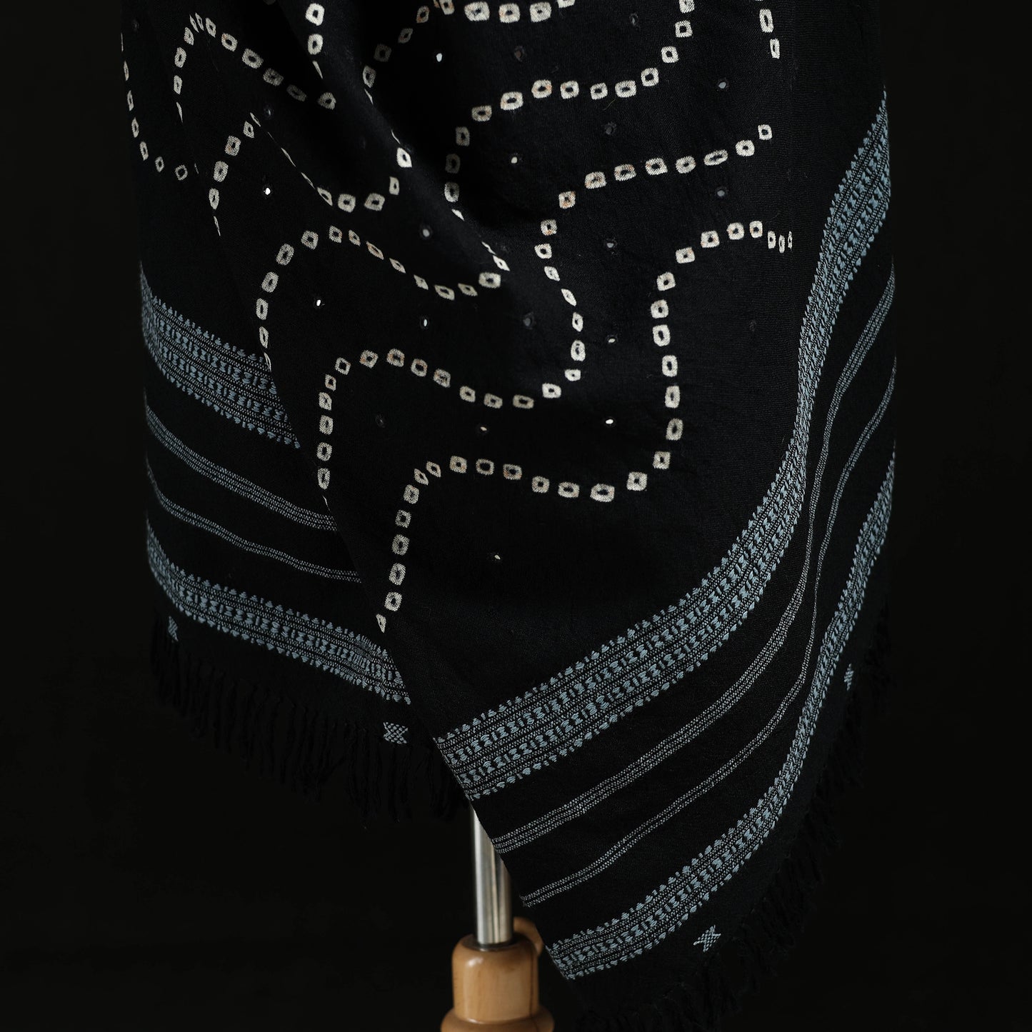 Kutch Handwoven Bandhani Mirror Work Merino Wool Shawl 18