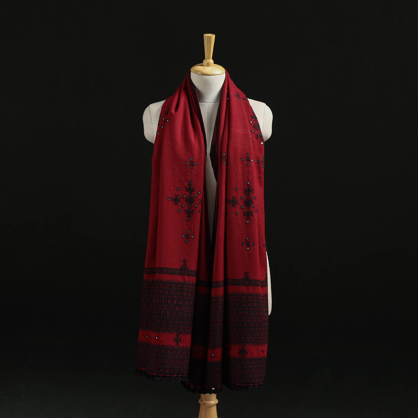 Kutch Handwoven Mirror Work Chomuk Buta Acrylic Wool Shawl 15
