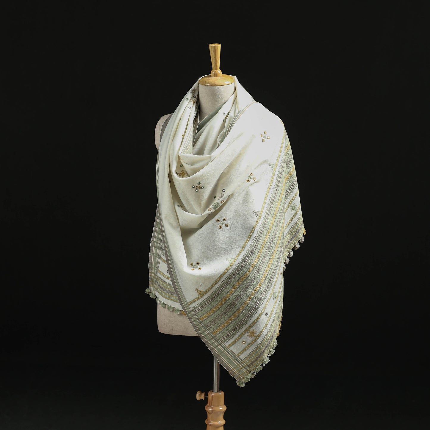 Kutch Handwoven Mirror Work Chomuk Buta Acrylic Wool Shawl 16