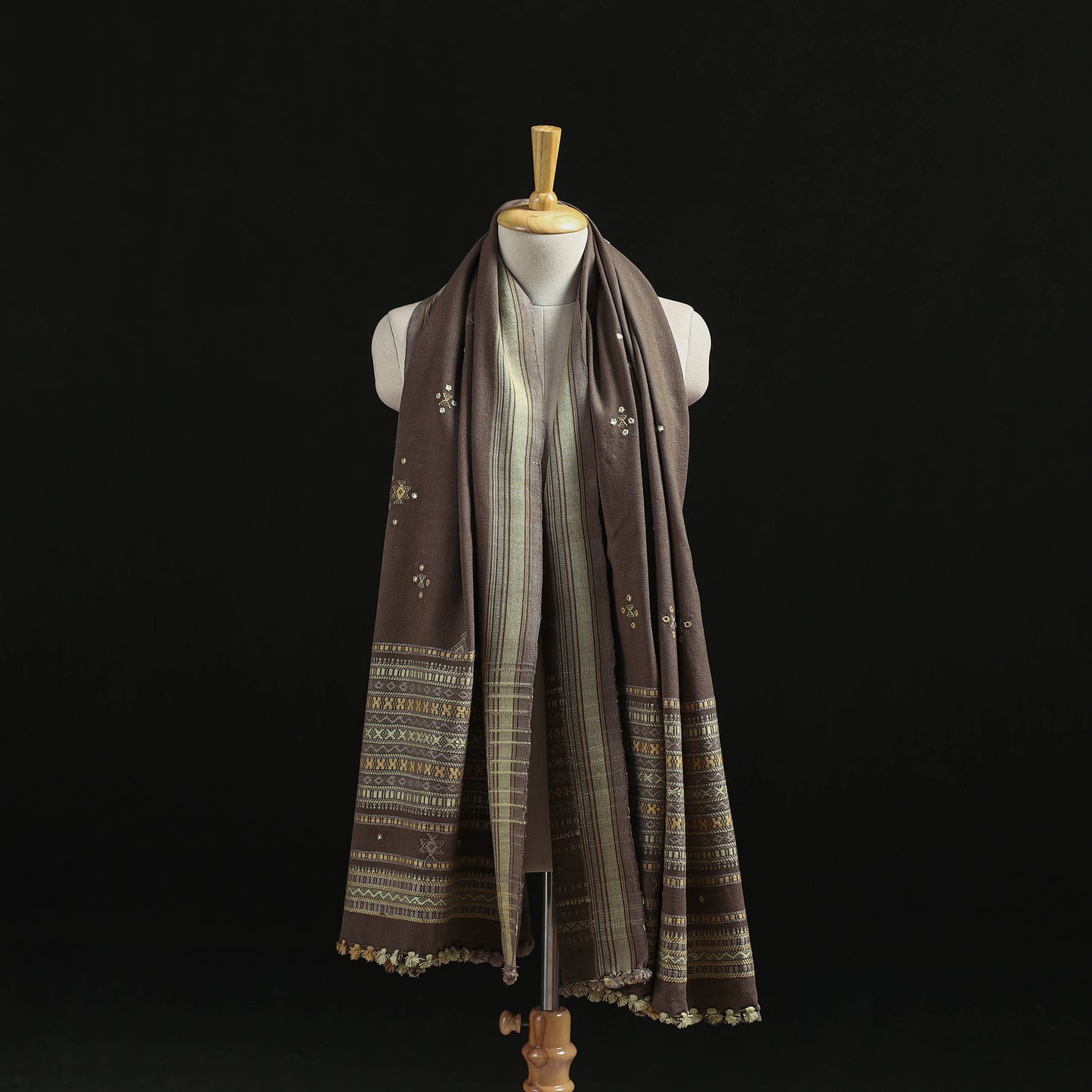 Kutch Handwoven Mirror Work Chomuk Buta Acrylic Wool Shawl 17