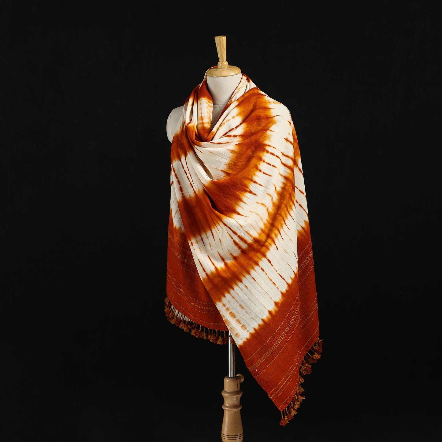 Kutch Handwoven Bandhani Merino Wool Shawl 28