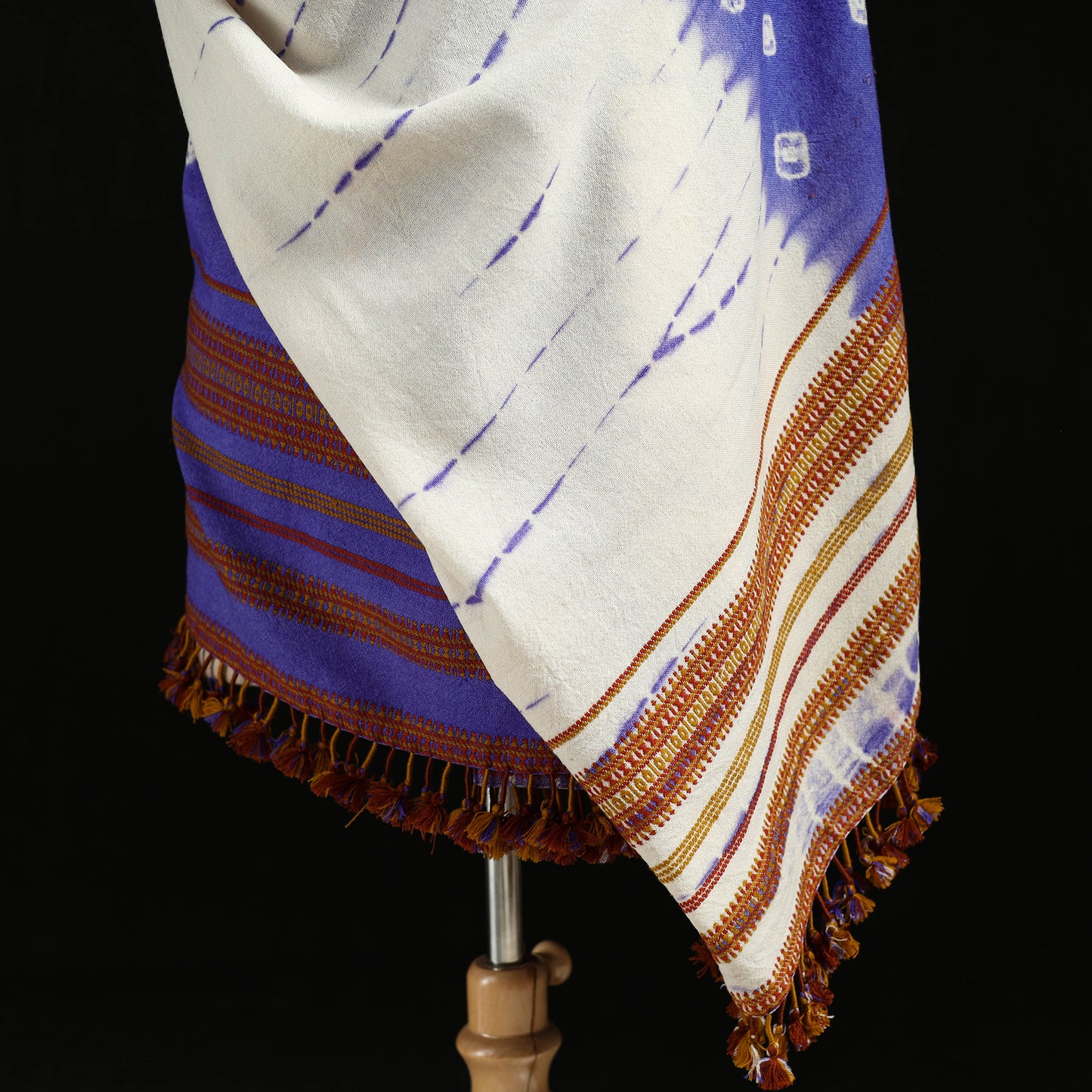 Kutch Handwoven Bandhani Merino Wool Shawl 29