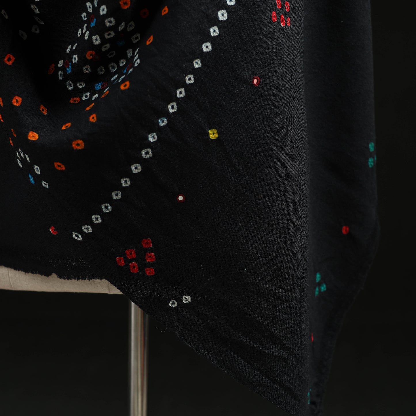 Kutch Handwoven Mirror Work Bandhani Tie-Dye Bagida Merino Wool Shawl 19