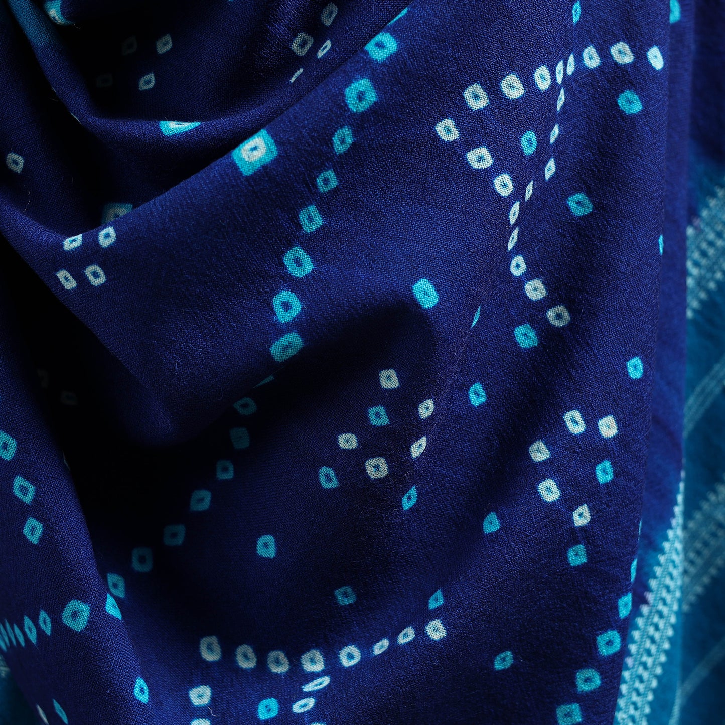 Kutch Handwoven Bandhani Tie-Dye Merino Wool Shawl 28