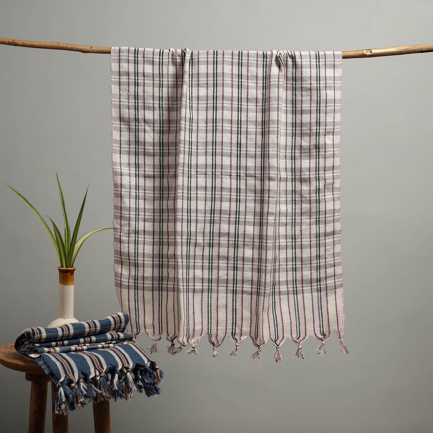 Handloom Fine Cotton Checks Bath Towel 93