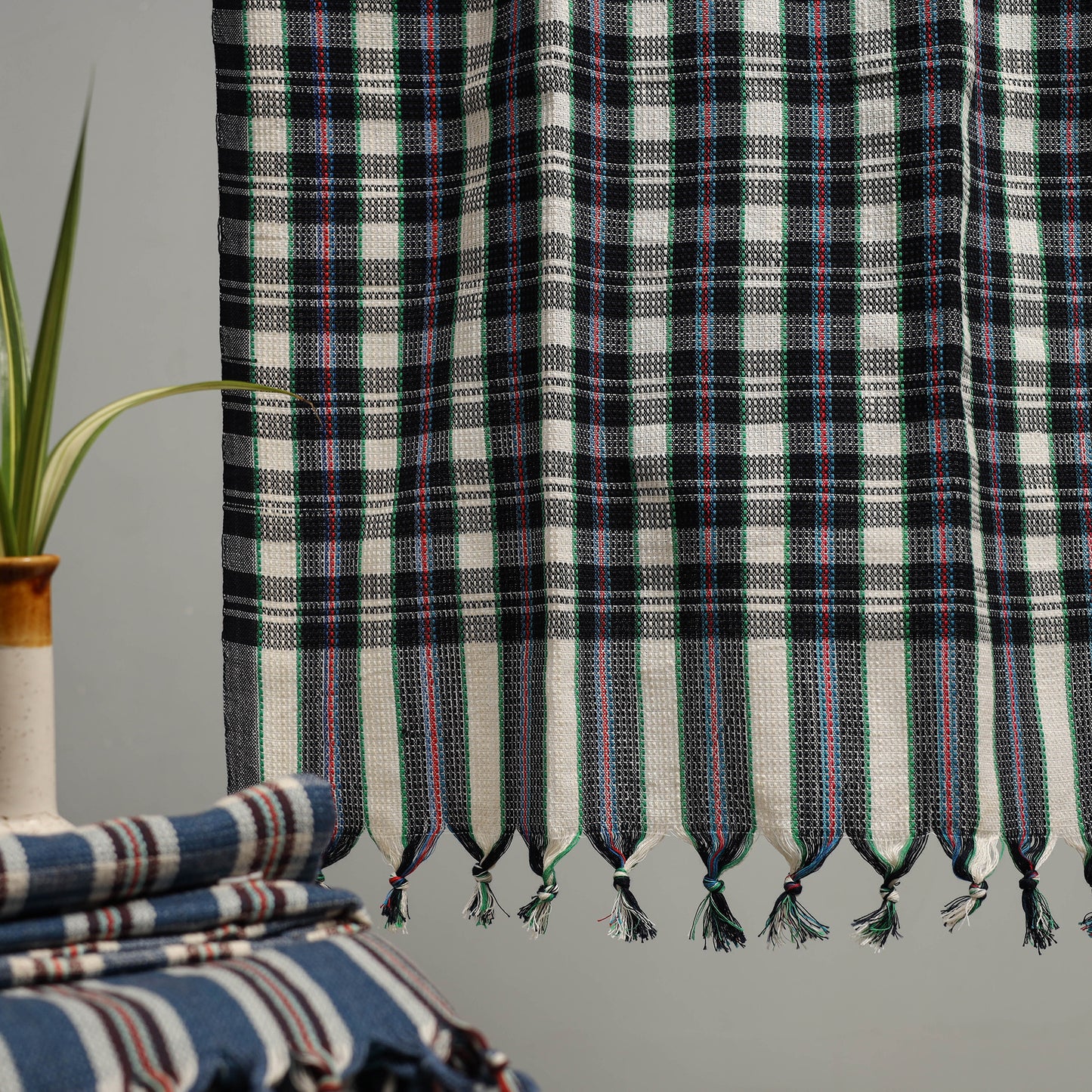 Handloom Fine Cotton Checks Bath Towel 94