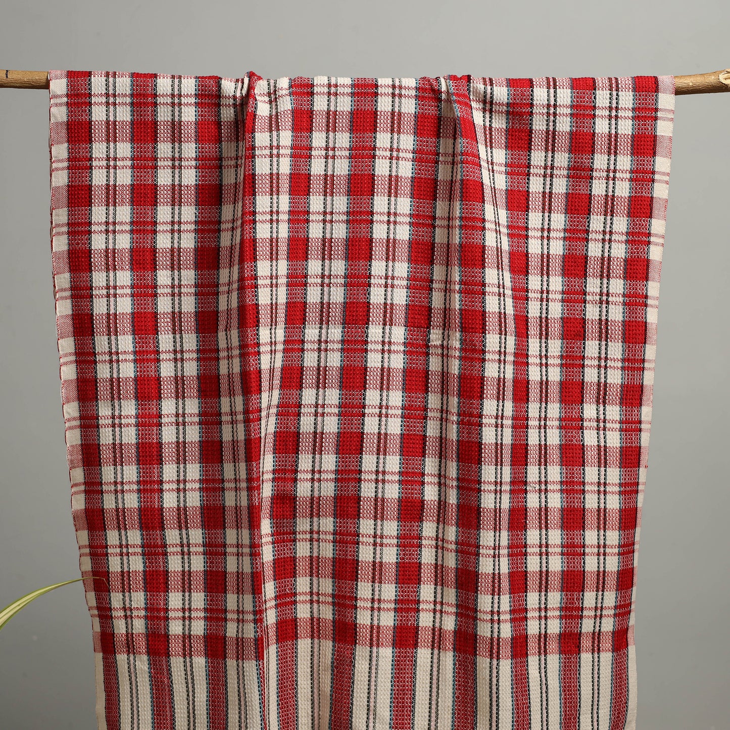 Handloom Fine Cotton Checks Bath Towel 98
