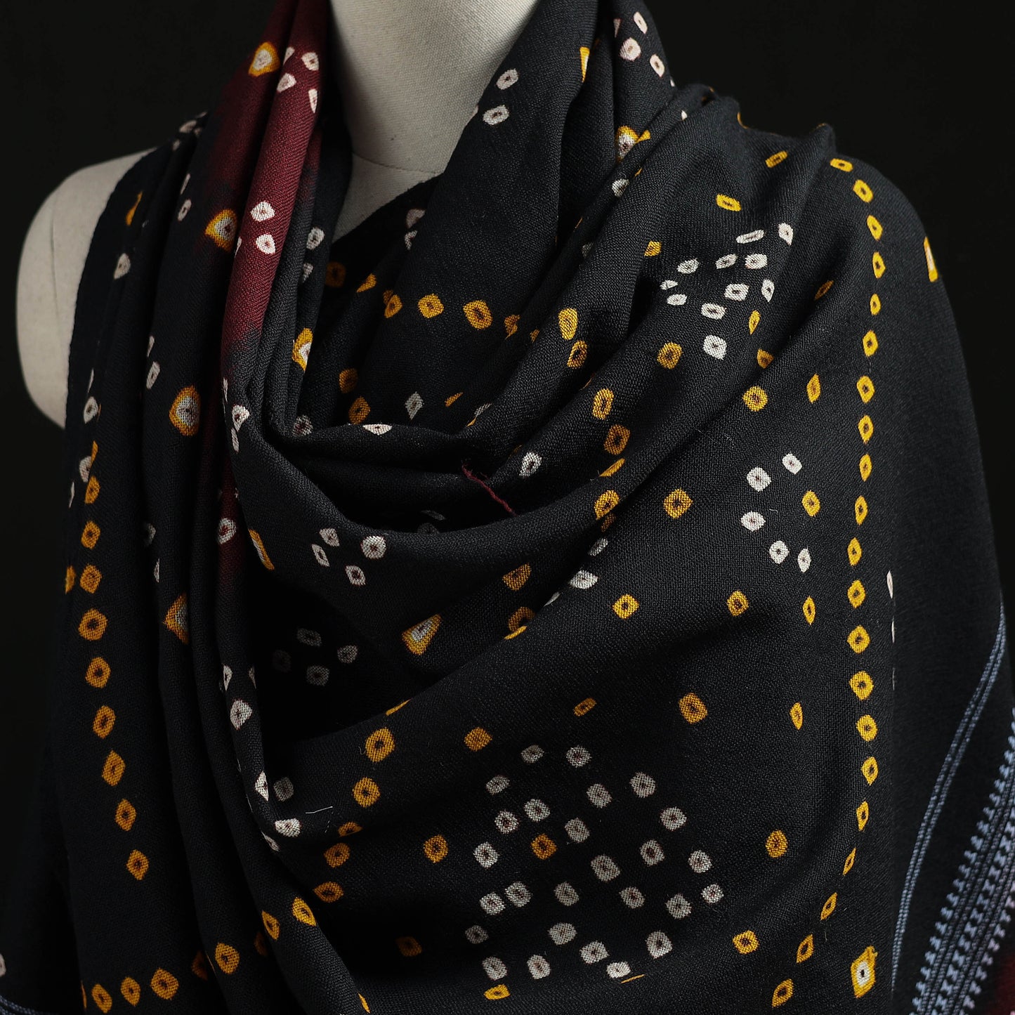 Kutch Handwoven Bandhani Tie-Dye Merino Wool Shawl 40