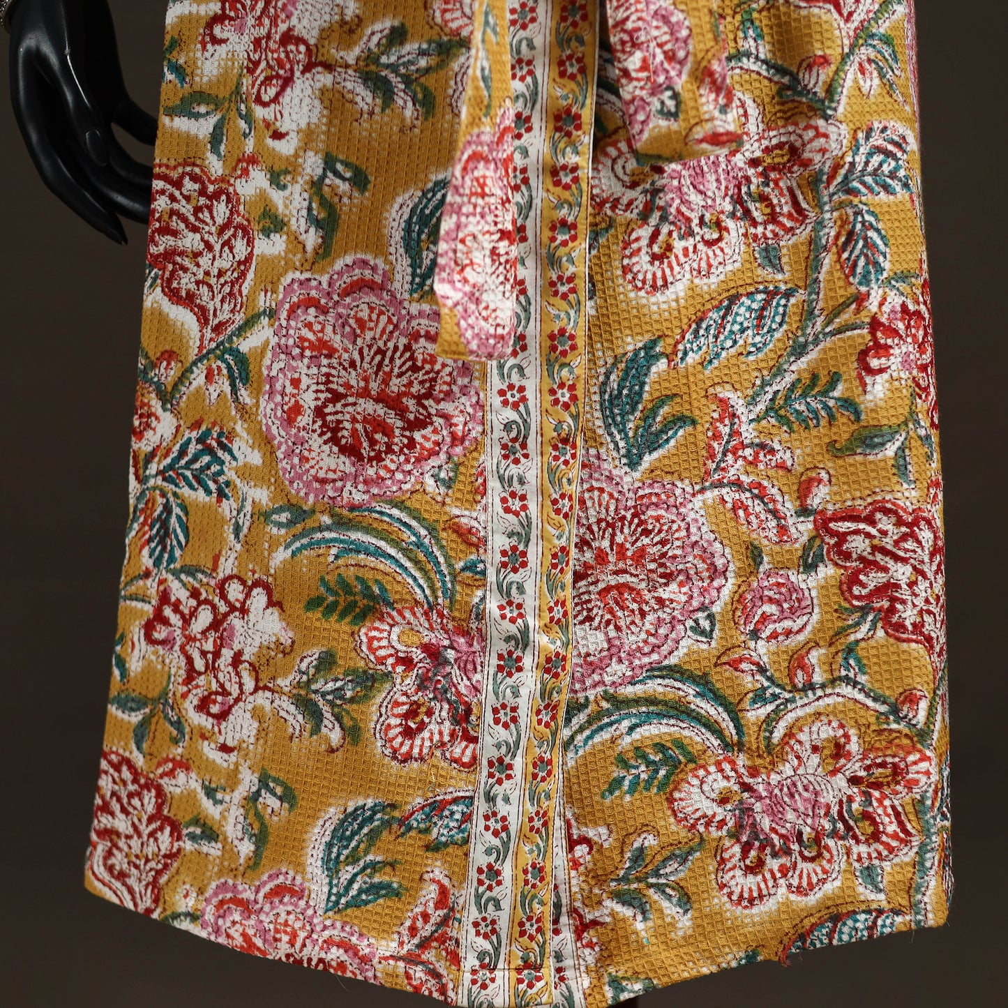 Sanganeri Hand Block Print Waffle Weave Cotton Bath Robe 02