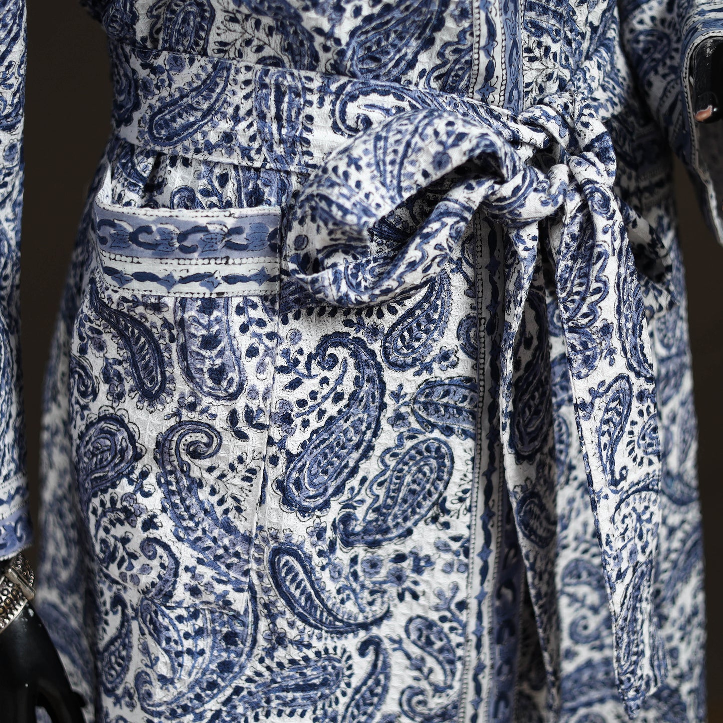 Sanganeri Hand Block Print Waffle Weave Cotton Bath Robe 04