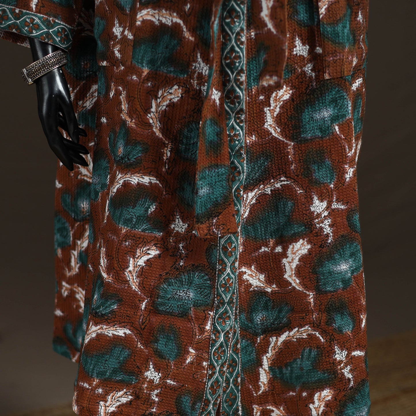 Sanganeri Hand Block Print Waffle Weave Cotton Bath Robe 22