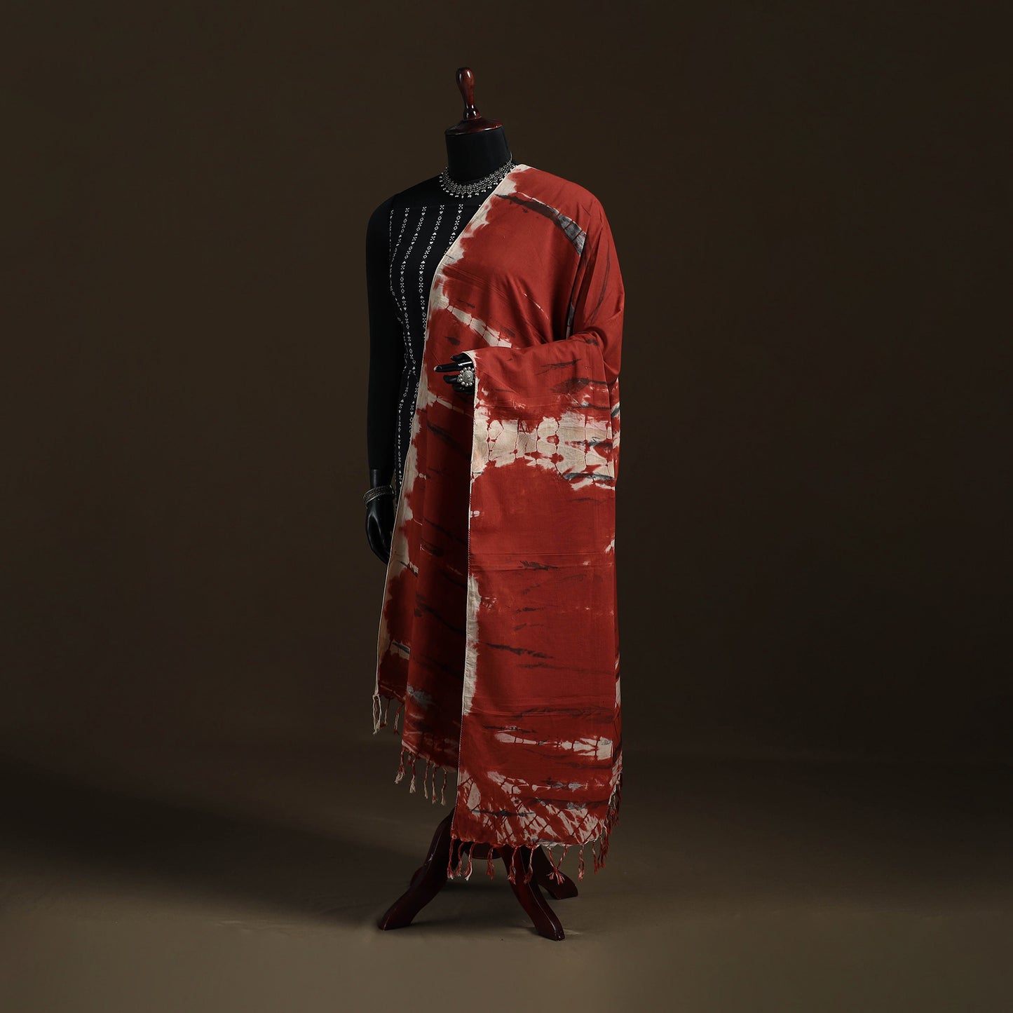 Shibori Tie-Dye Cotton Dupatta with Tassels 16