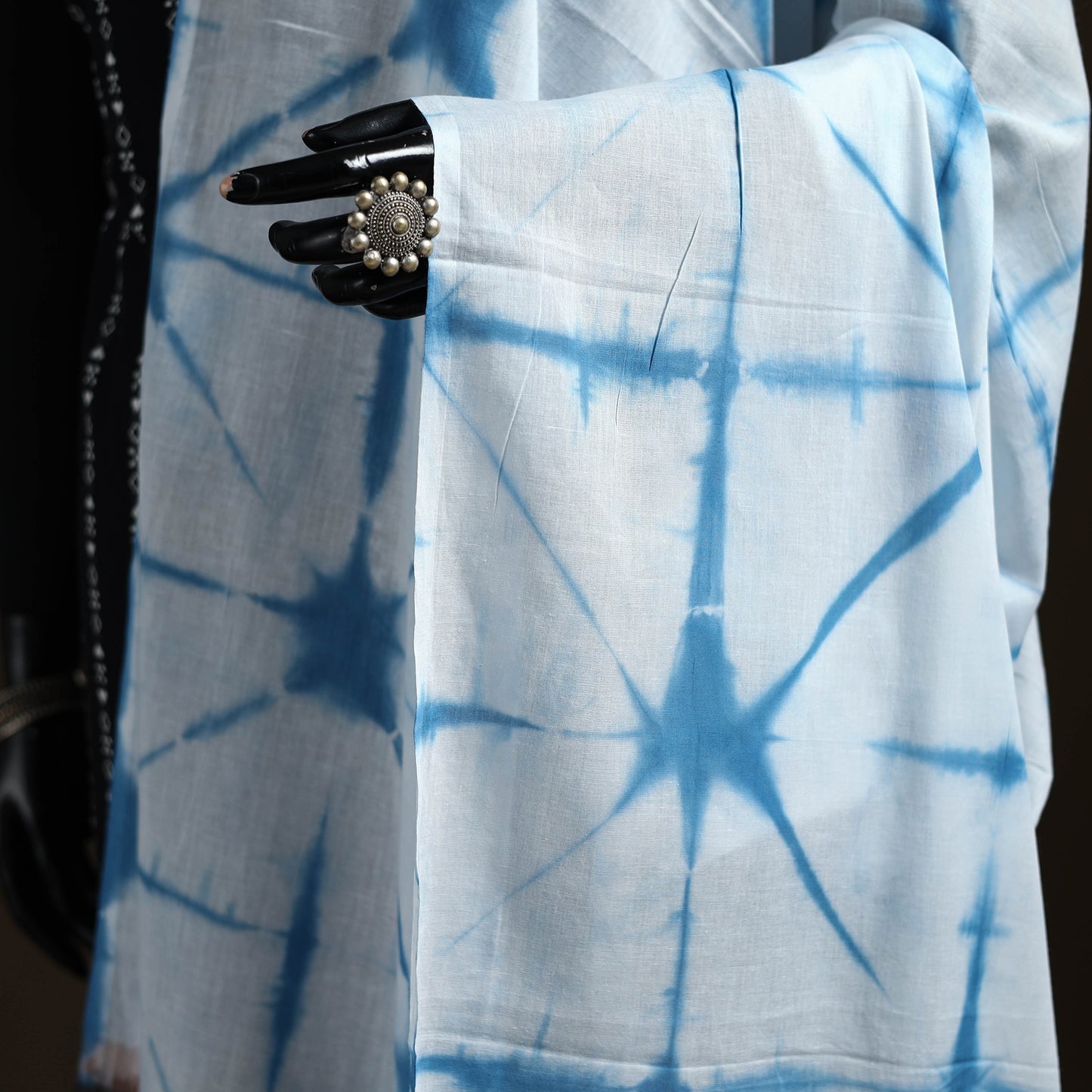 Shibori Tie-Dye Cotton Dupatta with Tassels 18