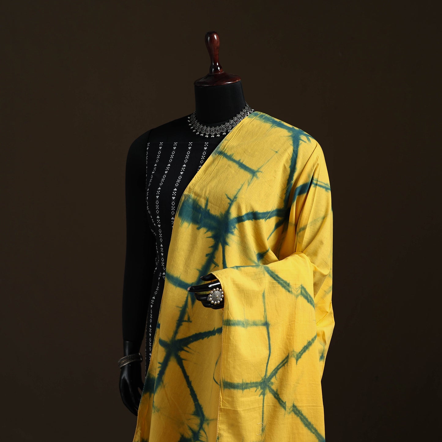 Shibori Tie-Dye Cotton Dupatta with Tassels 20