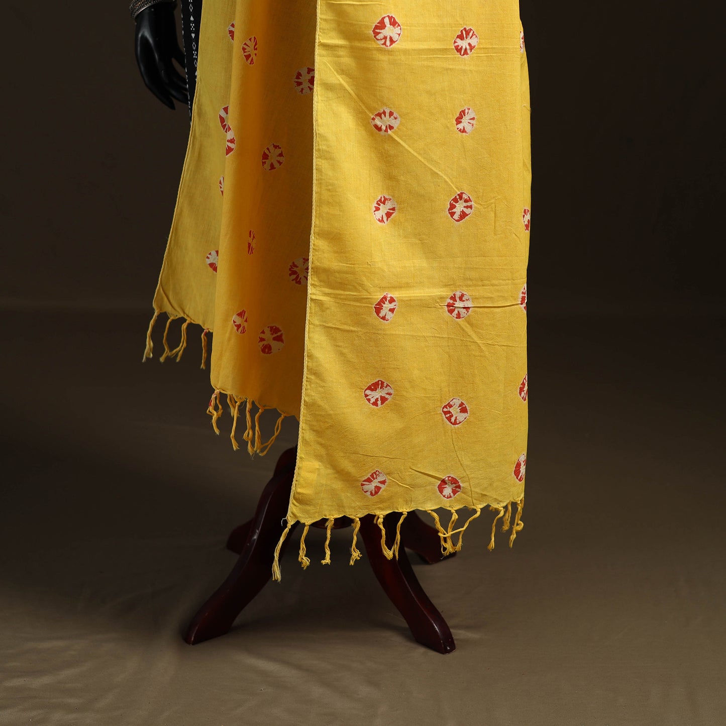 Shibori Tie-Dye Cotton Dupatta with Tassels 21