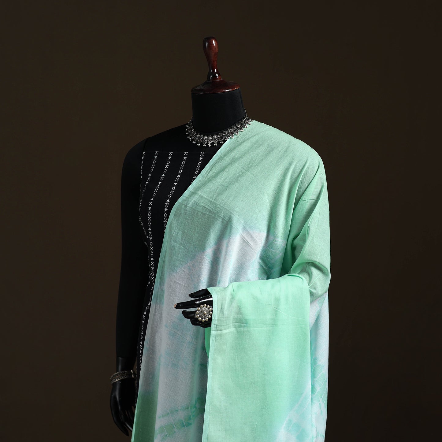 Shibori Tie-Dye Cotton Dupatta with Tassels 28