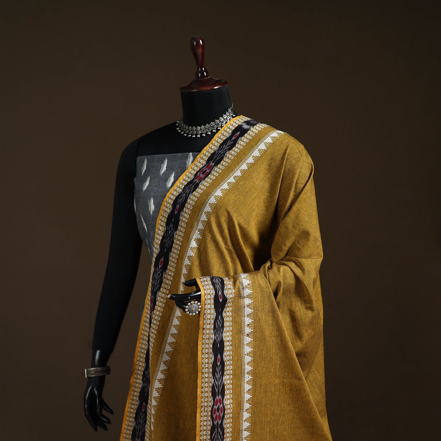 Sambalpuri Ikat Cotton Dupatta from Odisha 02