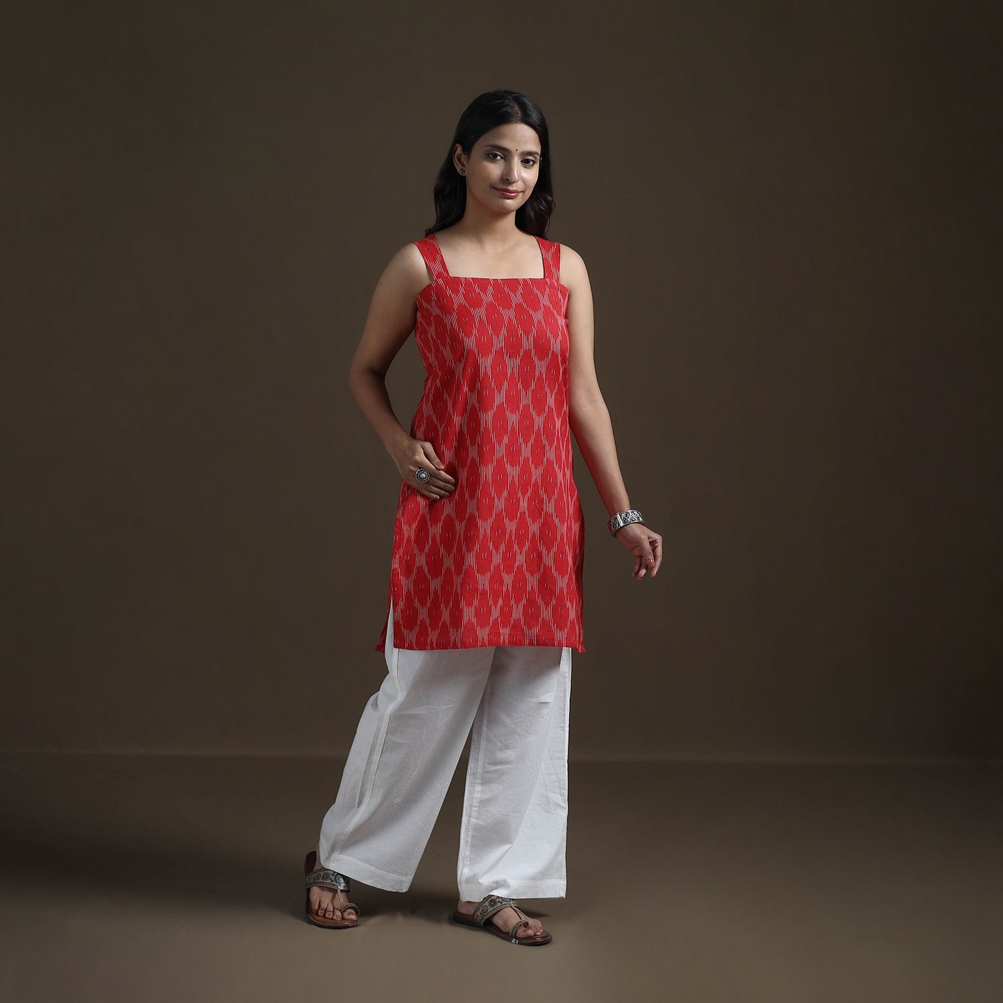 Pochampally Ikat Cotton Sleeveless Short Kurta for Women 29