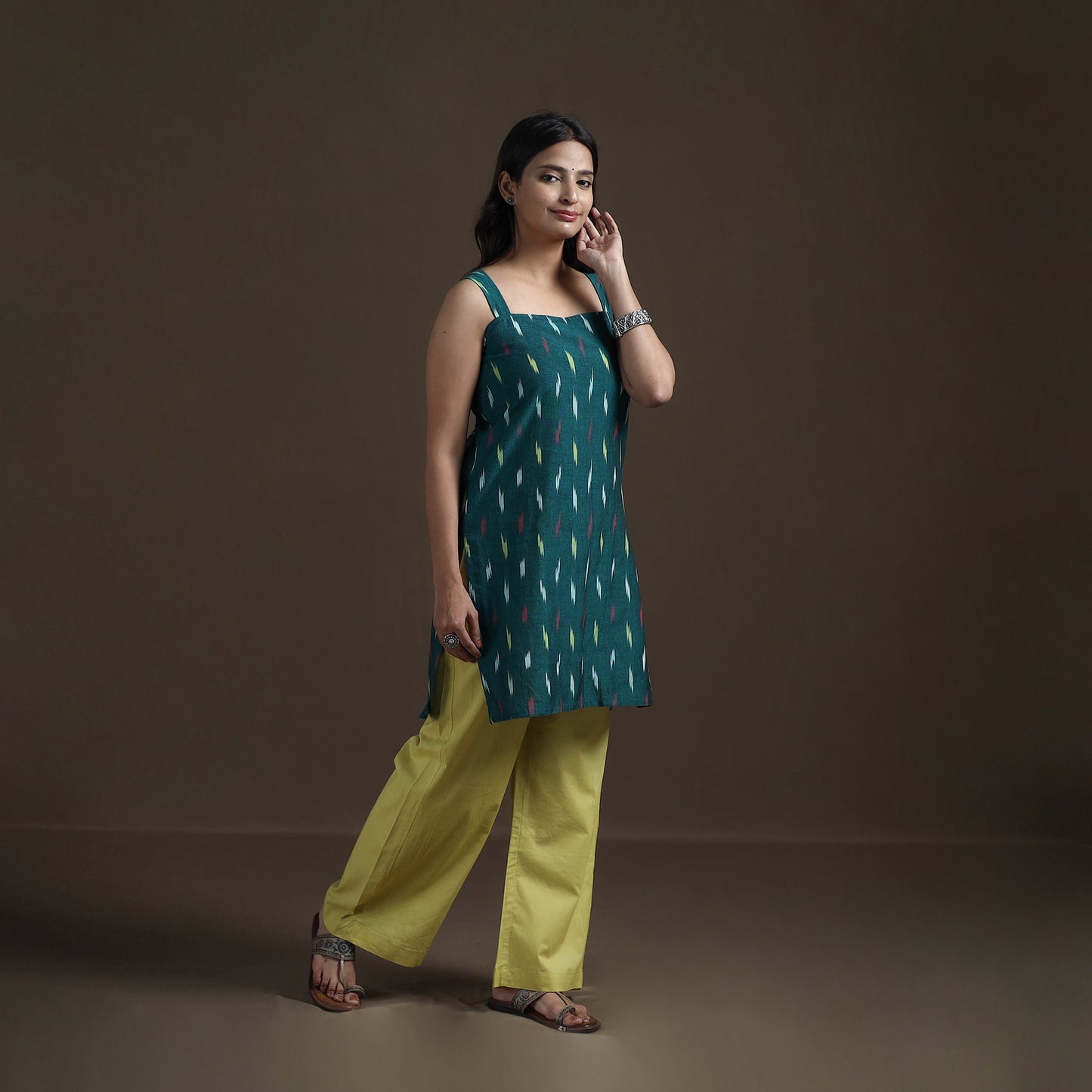 Pochampally Ikat Cotton Sleeveless Short Kurta for Women 30