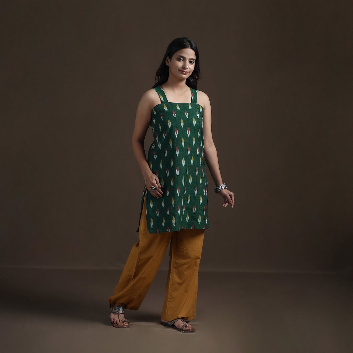 Pochampally Ikat Cotton Sleeveless Short Kurta for Women 28
