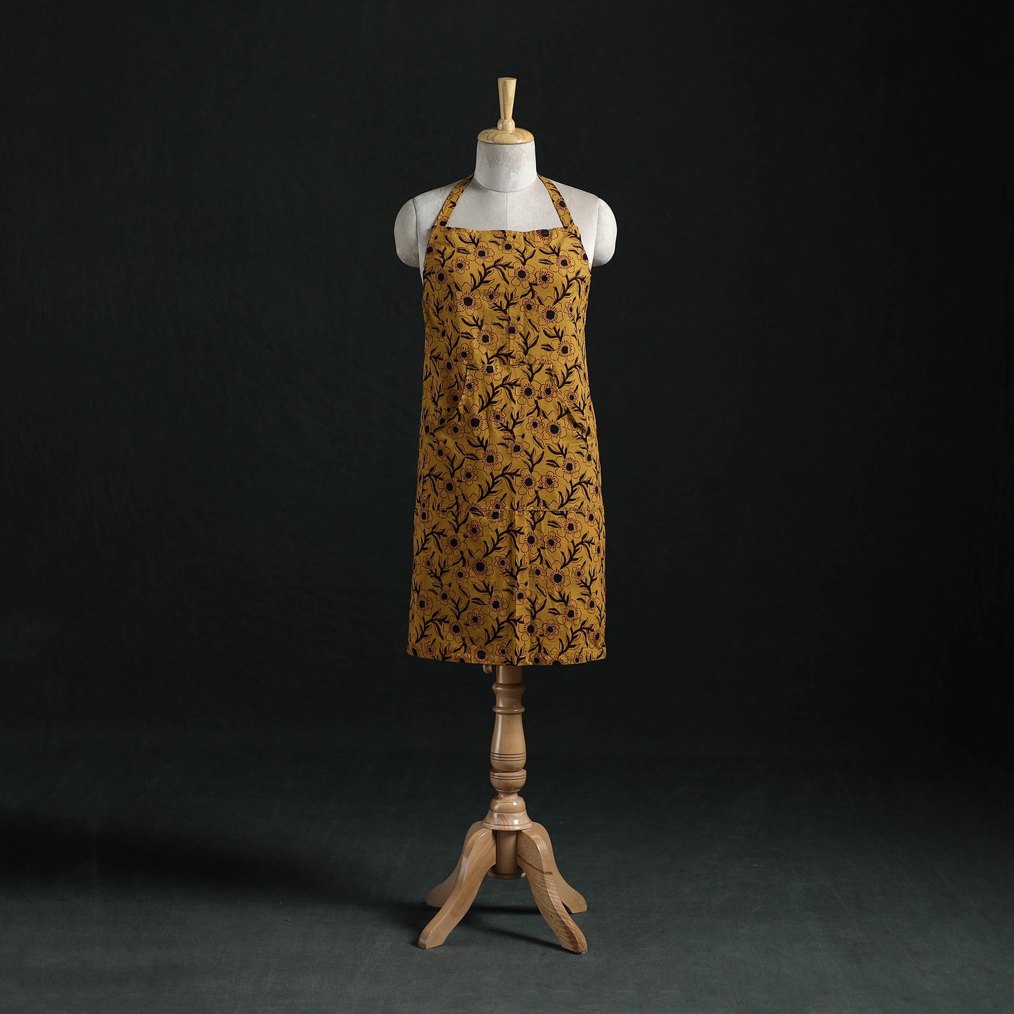 Bagh Hand Block Print Cotton Apron with Pocket 02