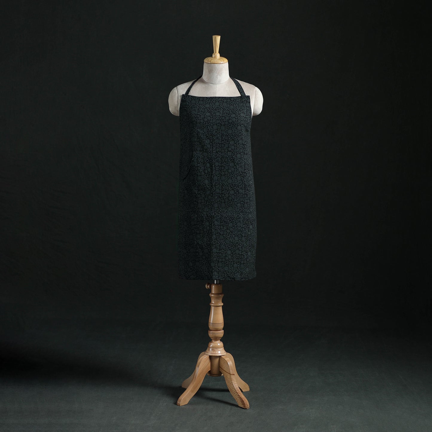 Bagh Hand Block Print Cotton Apron with Pocket 03