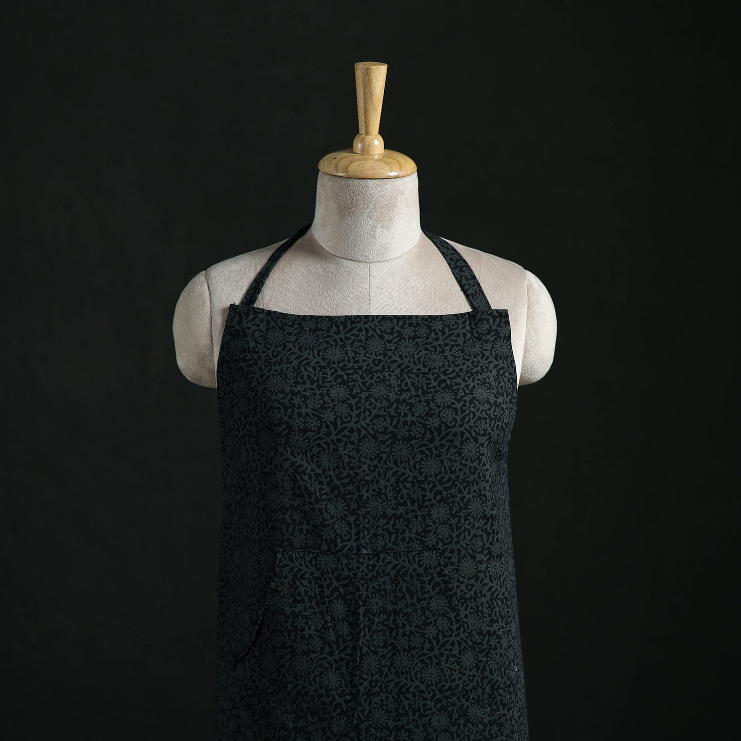 Bagh Hand Block Print Cotton Apron with Pocket 03