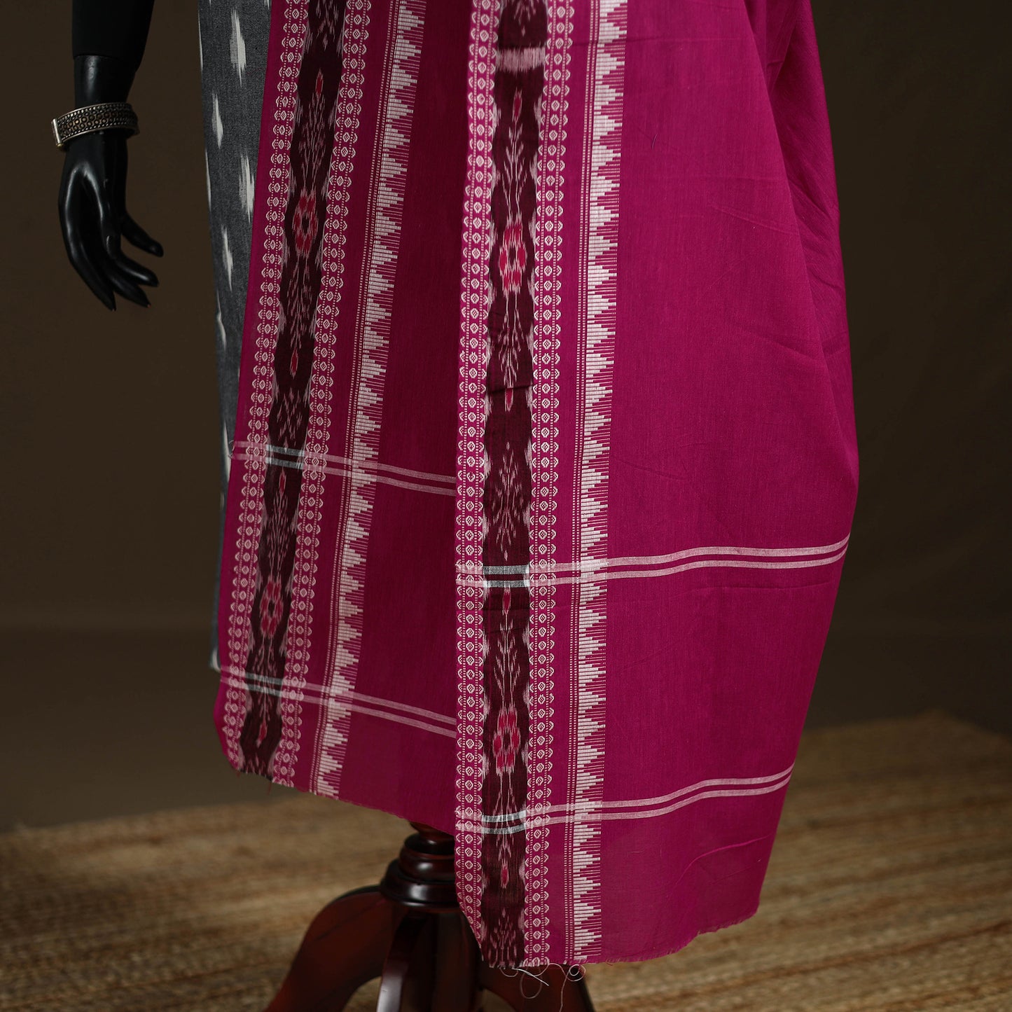 Sambalpuri Ikat Cotton Dupatta from Odisha 28