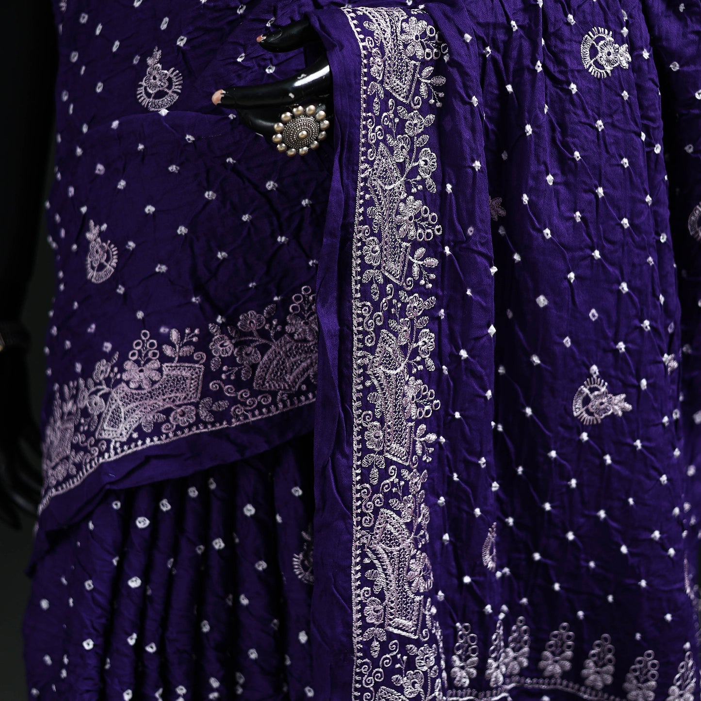 Kutch Bandhani Tie-Dye Cotton Saree 02