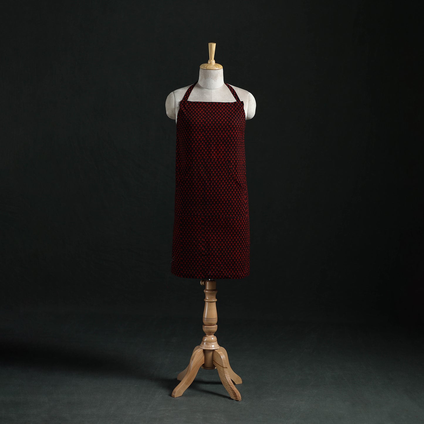 Bagh Hand Block Print Cotton Apron with Pocket 10