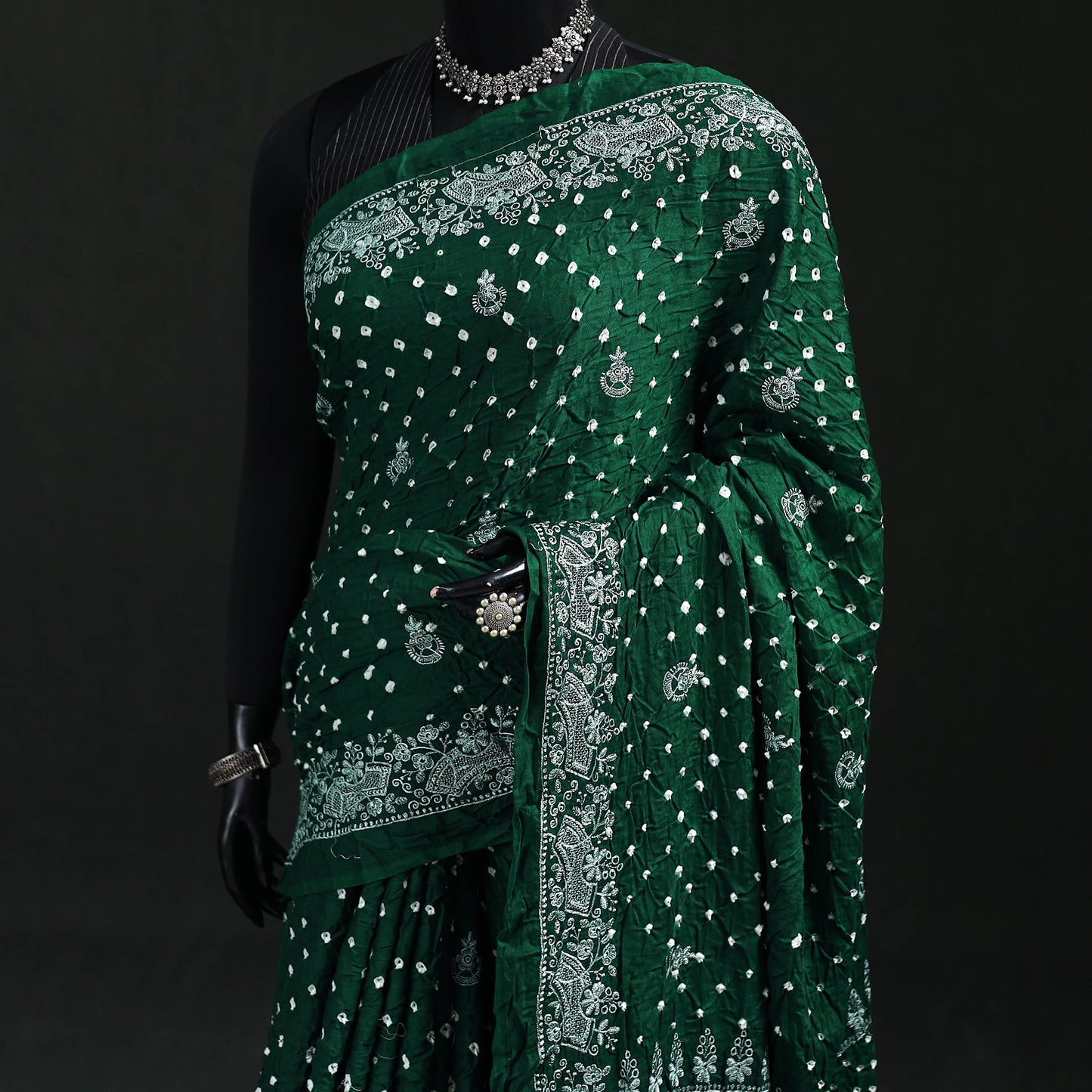 Kutch Bandhani Tie-Dye Cotton Saree 07