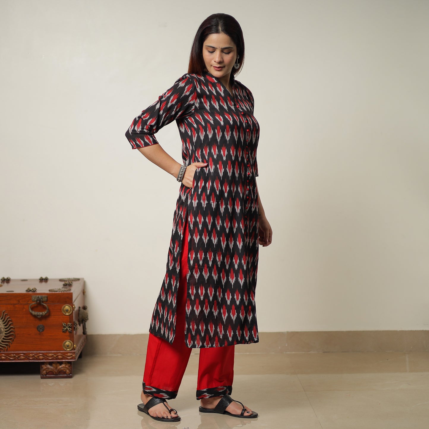 Buy Pochampally Ikat Weave Cotton Kurta with Palazzo & Dupatta Set 01 Online l iTokri.com