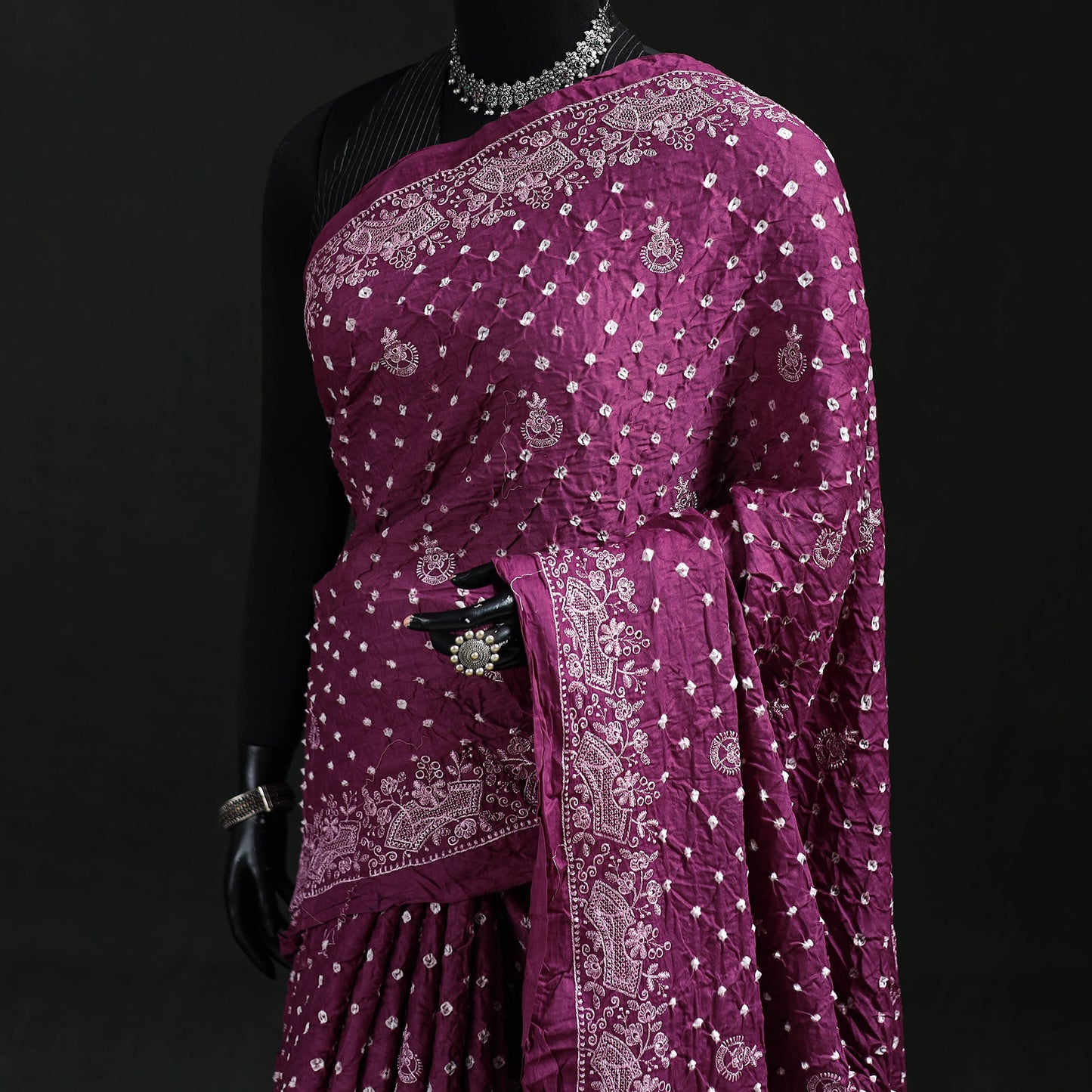Kutch Bandhani Tie-Dye Cotton Saree 09