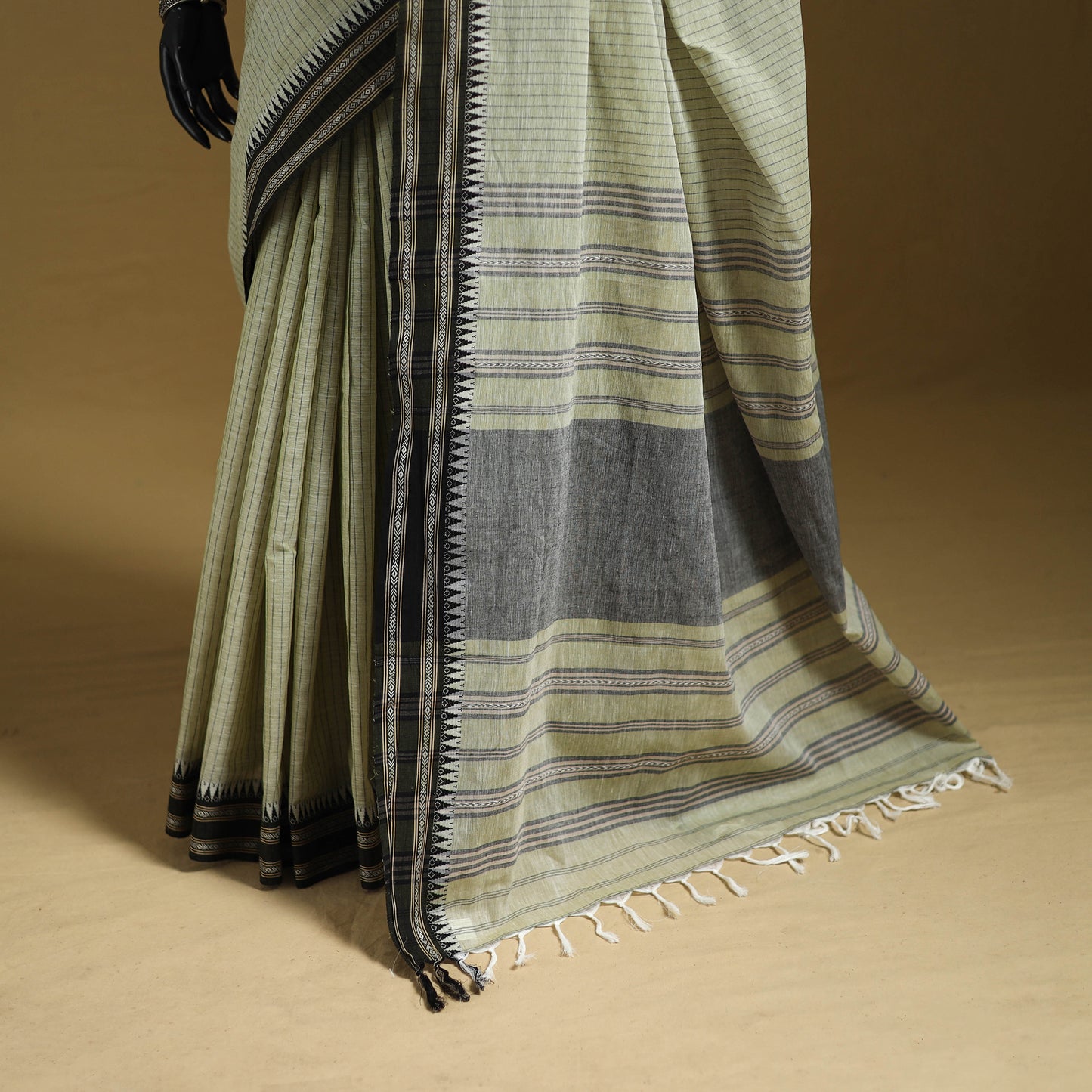 Yellow - Bengal Handwoven Cotton Begumpuri Saree 02